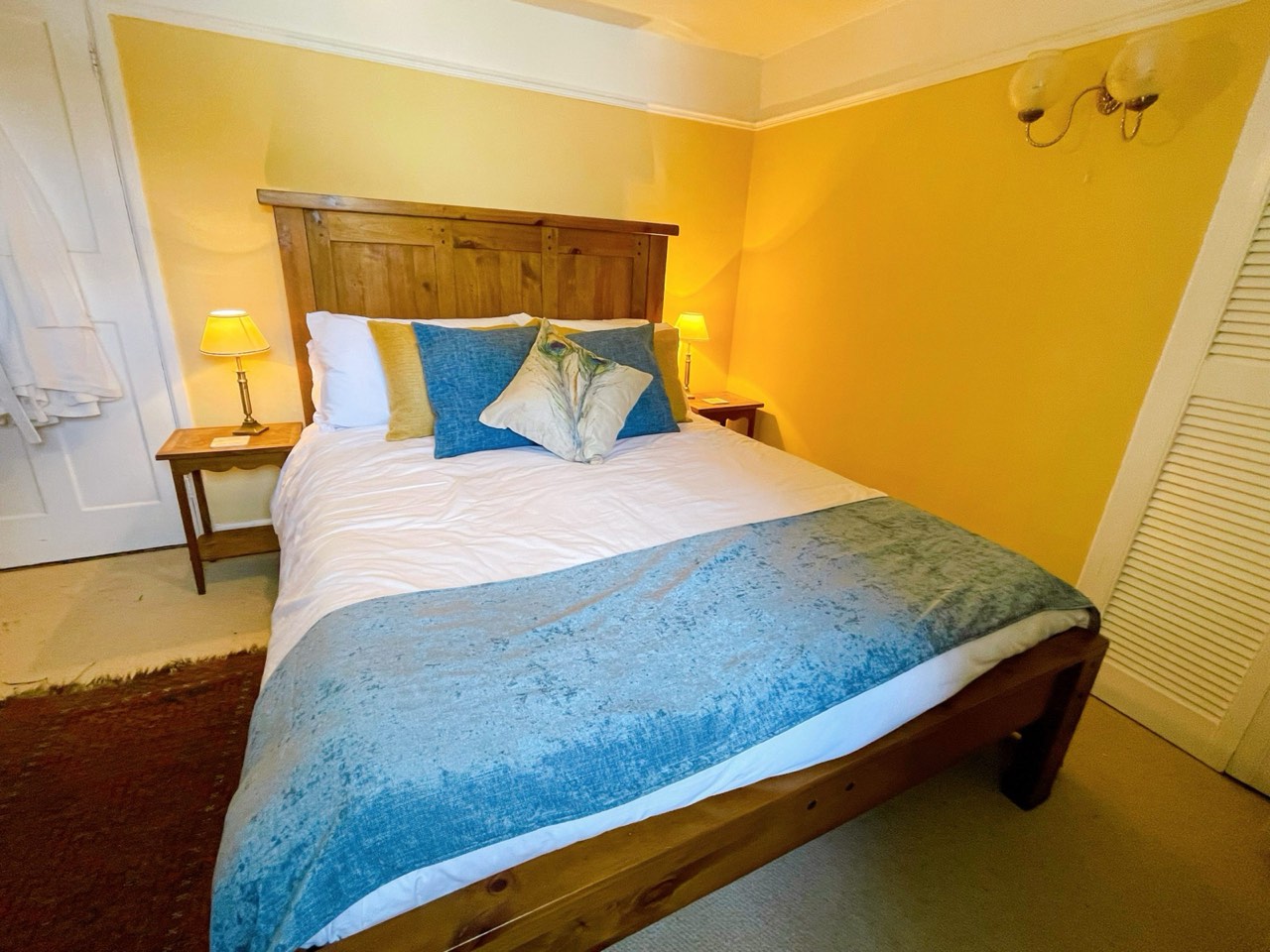 The Minsmere inn room at The Peacock Inn, an elegant room overlooking the pub's tranquil garden